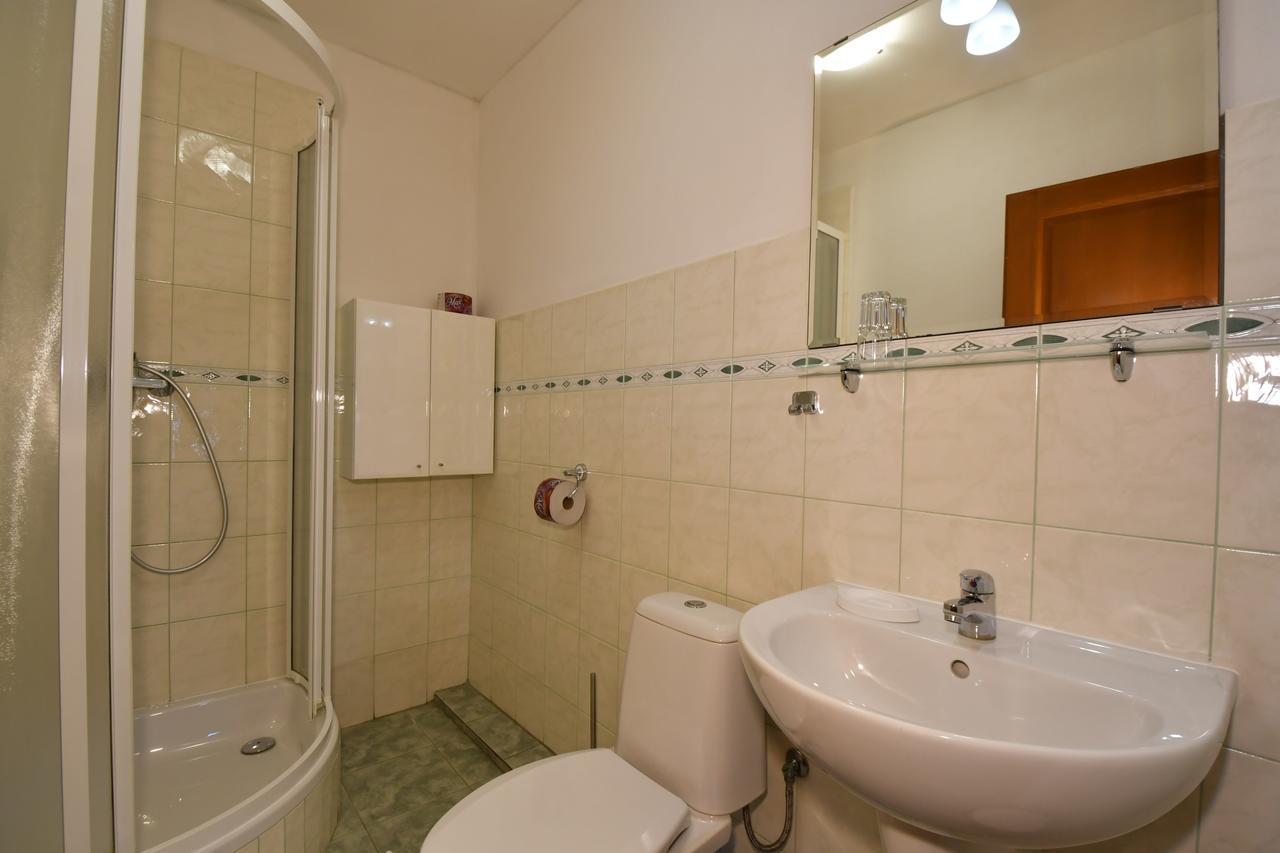Liptovský Ján Villa Victoria Penzion מראה חיצוני תמונה